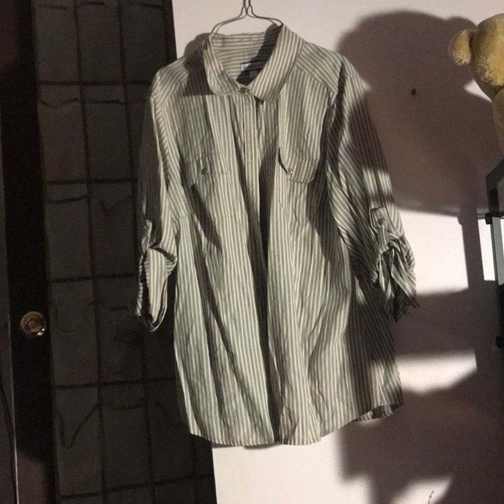 Croft&Barrow Dress shirt.